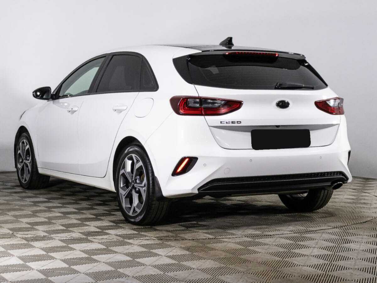 Купить Kia Ceed с пробегом. Фото: #6