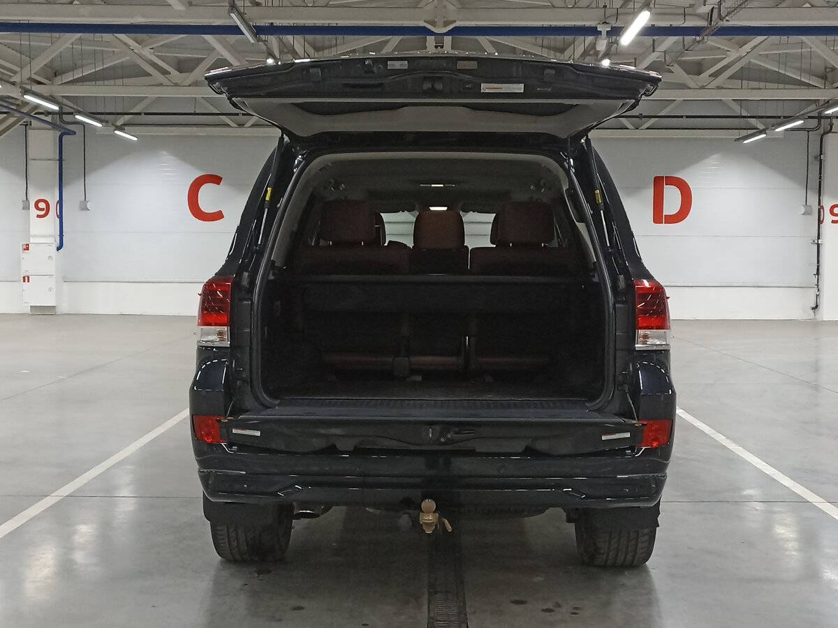 Купить Toyota Land Cruiser с пробегом. Фото: #9