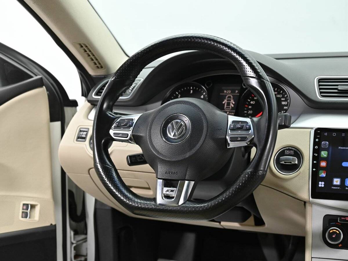 Купить Volkswagen Passat CC с пробегом. Фото: #8