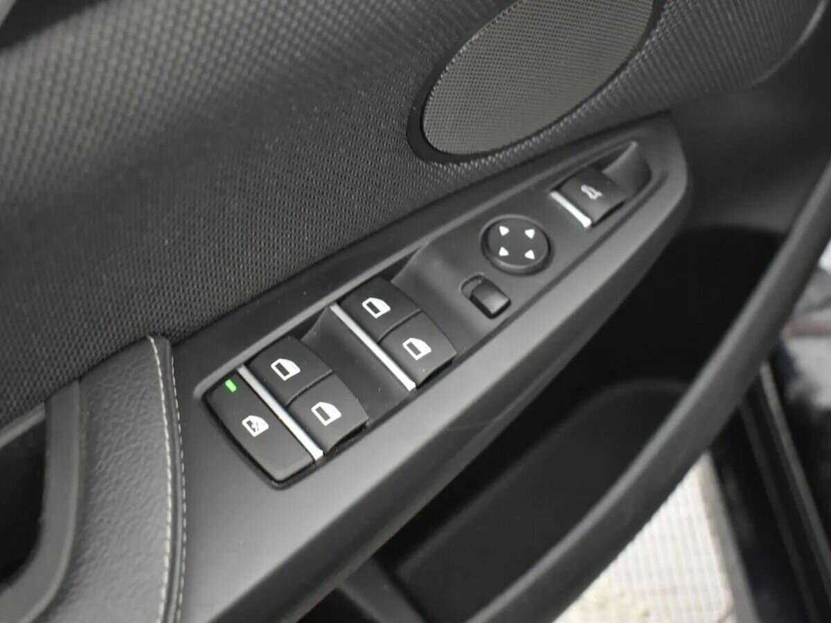 Купить BMW X4 с пробегом. Фото: #6