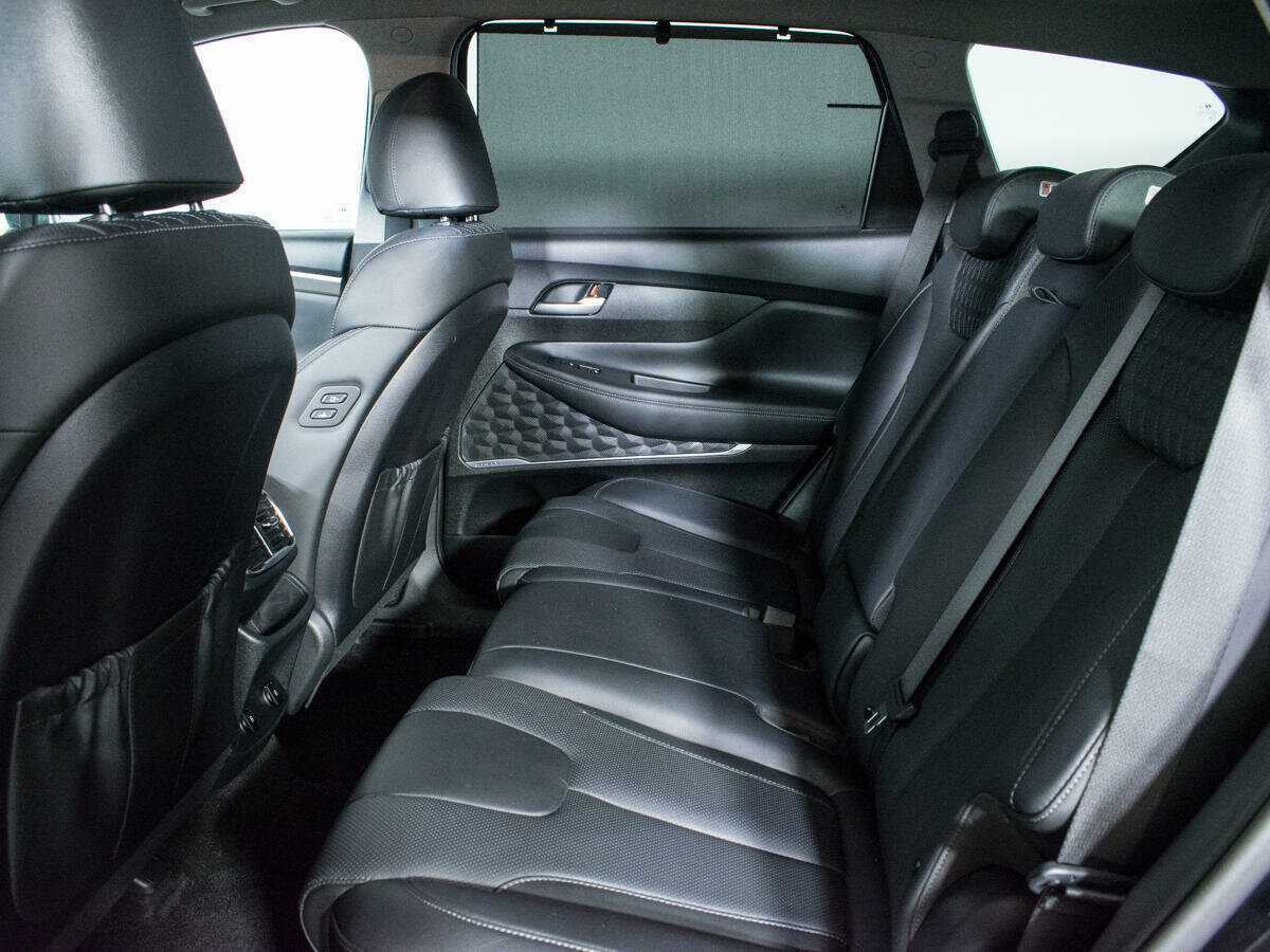 Купить Hyundai Santa Fe с пробегом. Фото: #9