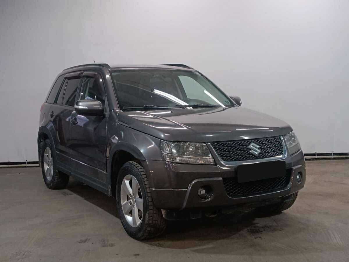 Купить Suzuki Grand Vitara с пробегом. Фото: #2