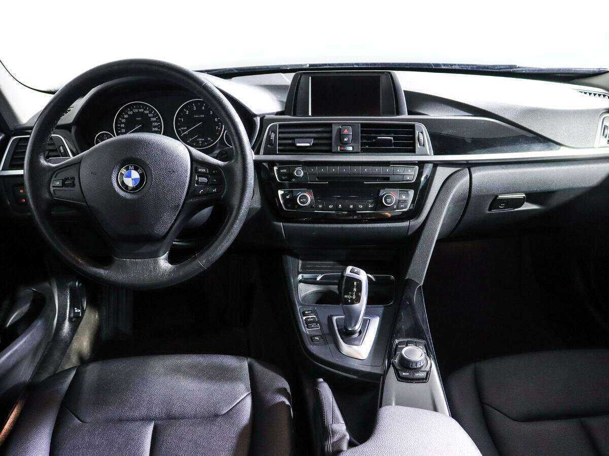 Купить BMW 3 серии с пробегом. Фото: #9
