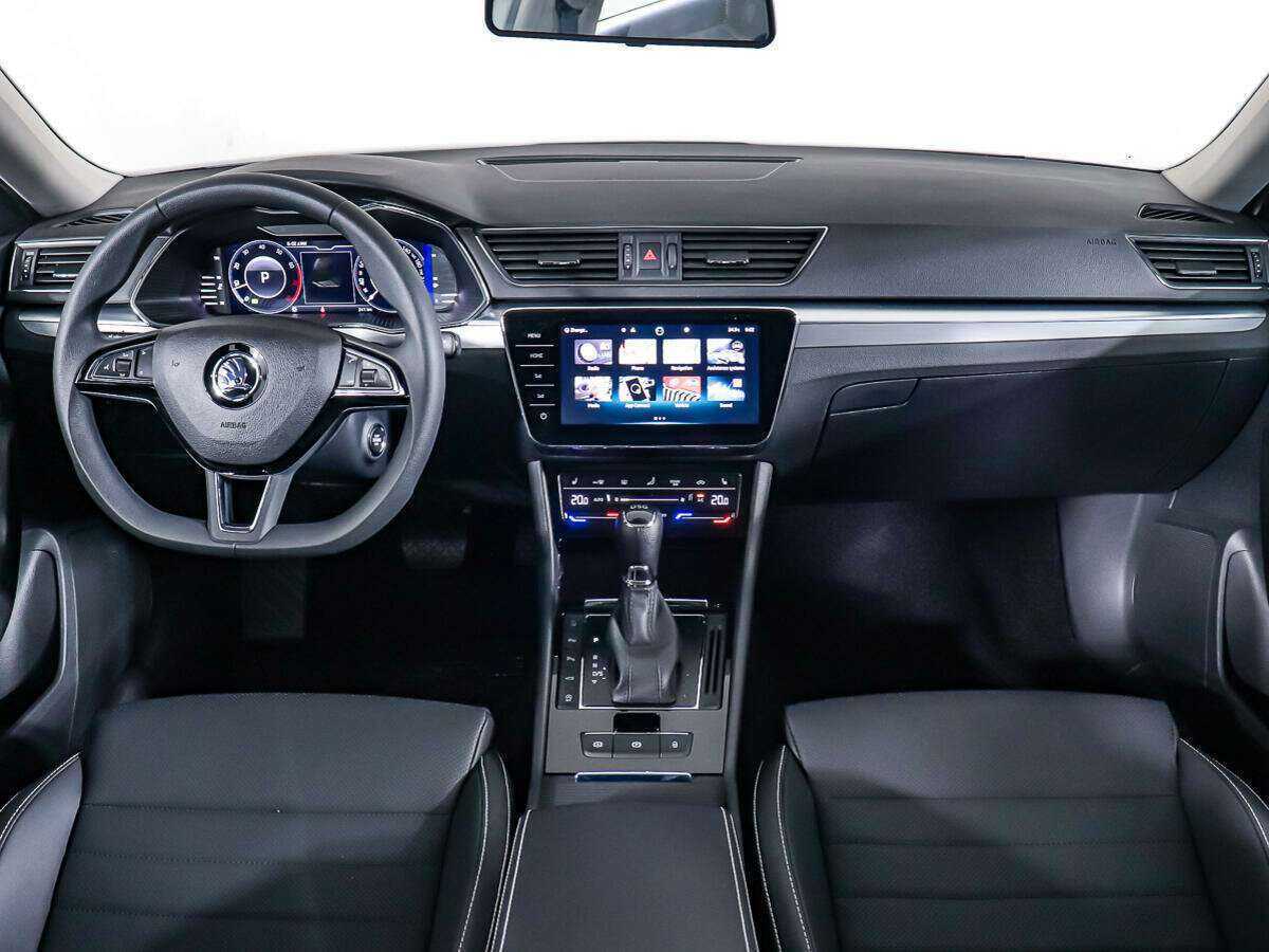 Купить Skoda Superb с пробегом. Фото: #8
