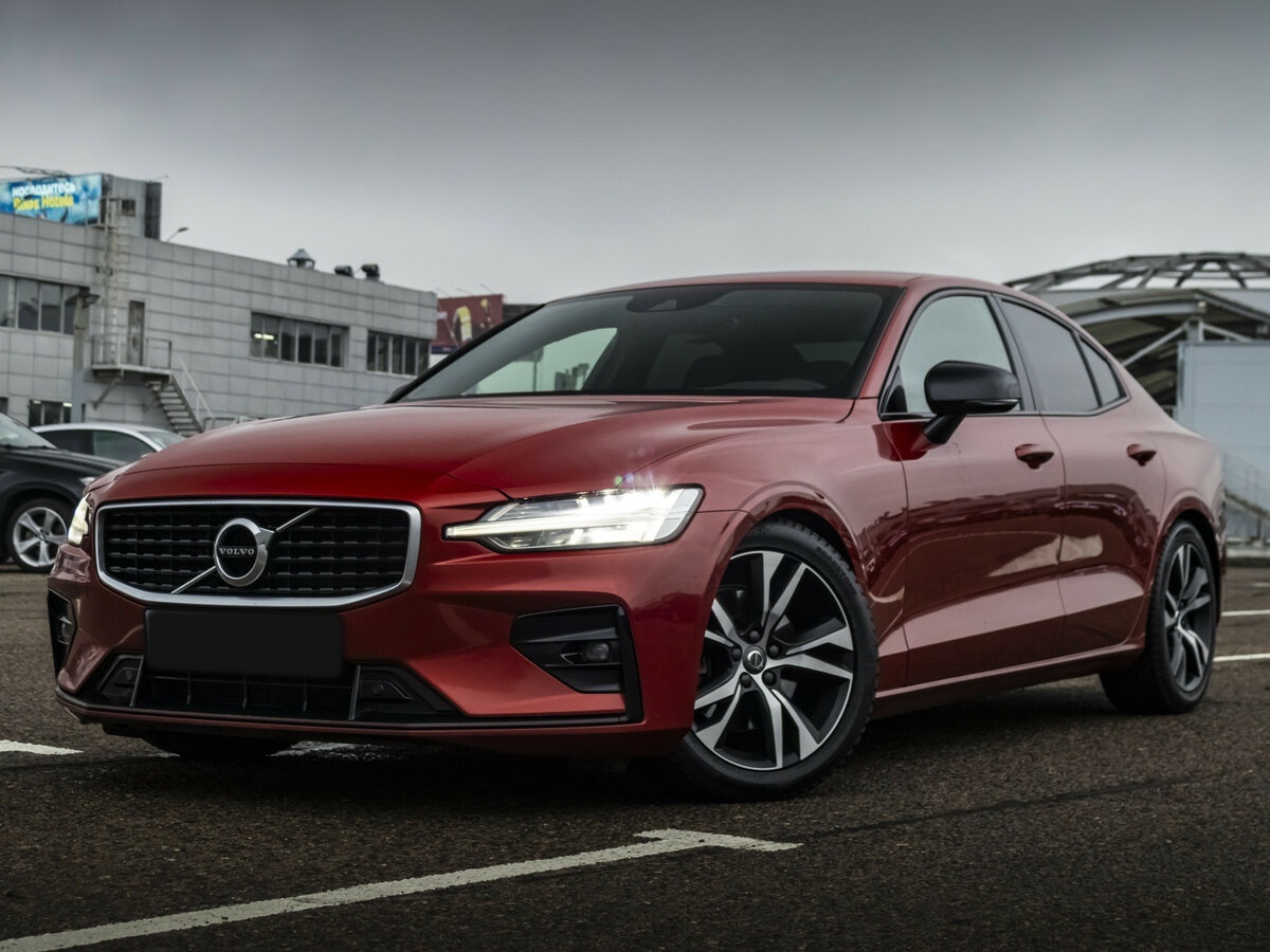 Купить Volvo S60 с пробегом. Посмотреть фото