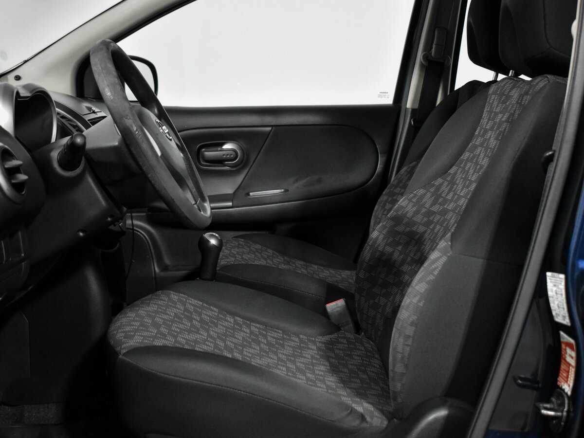 Купить Nissan Note с пробегом. Фото: #9