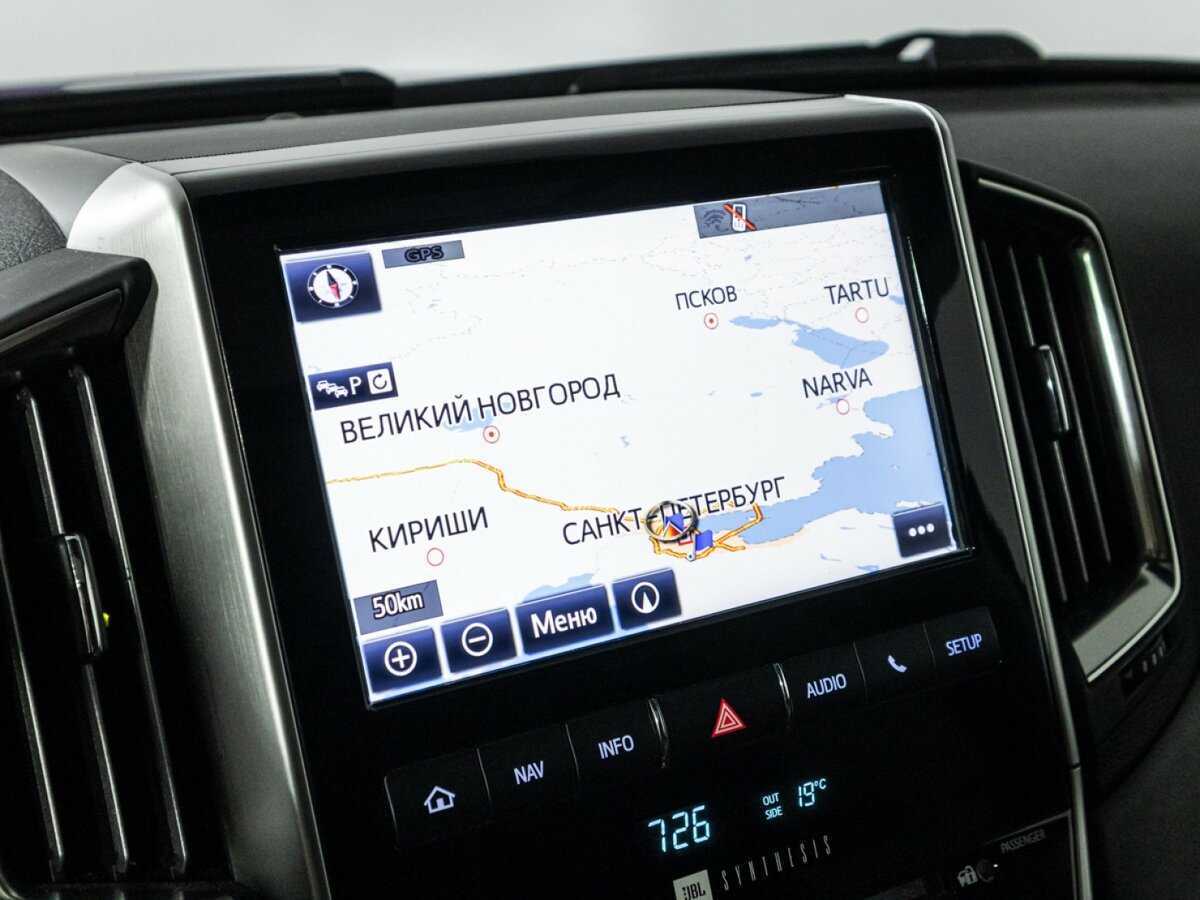 Купить Toyota Land Cruiser с пробегом. Фото: #18