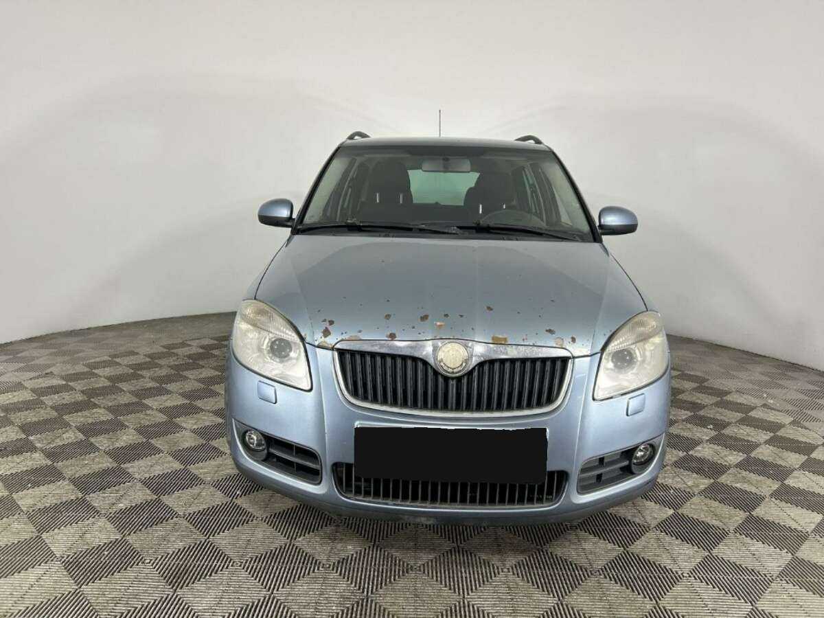 Купить Skoda Fabia с пробегом. Фото: #1