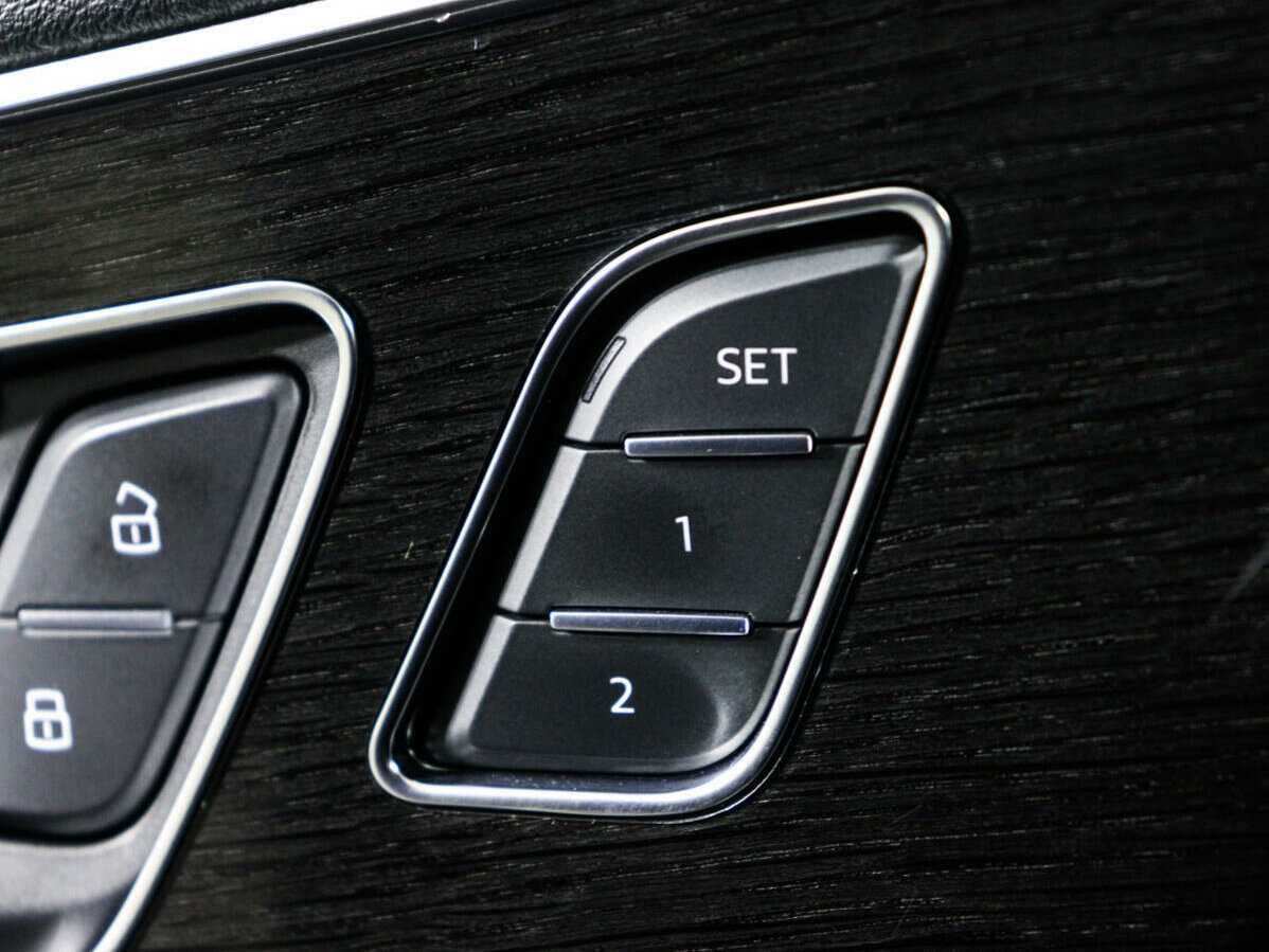 Купить Audi Q8 с пробегом. Фото: #19