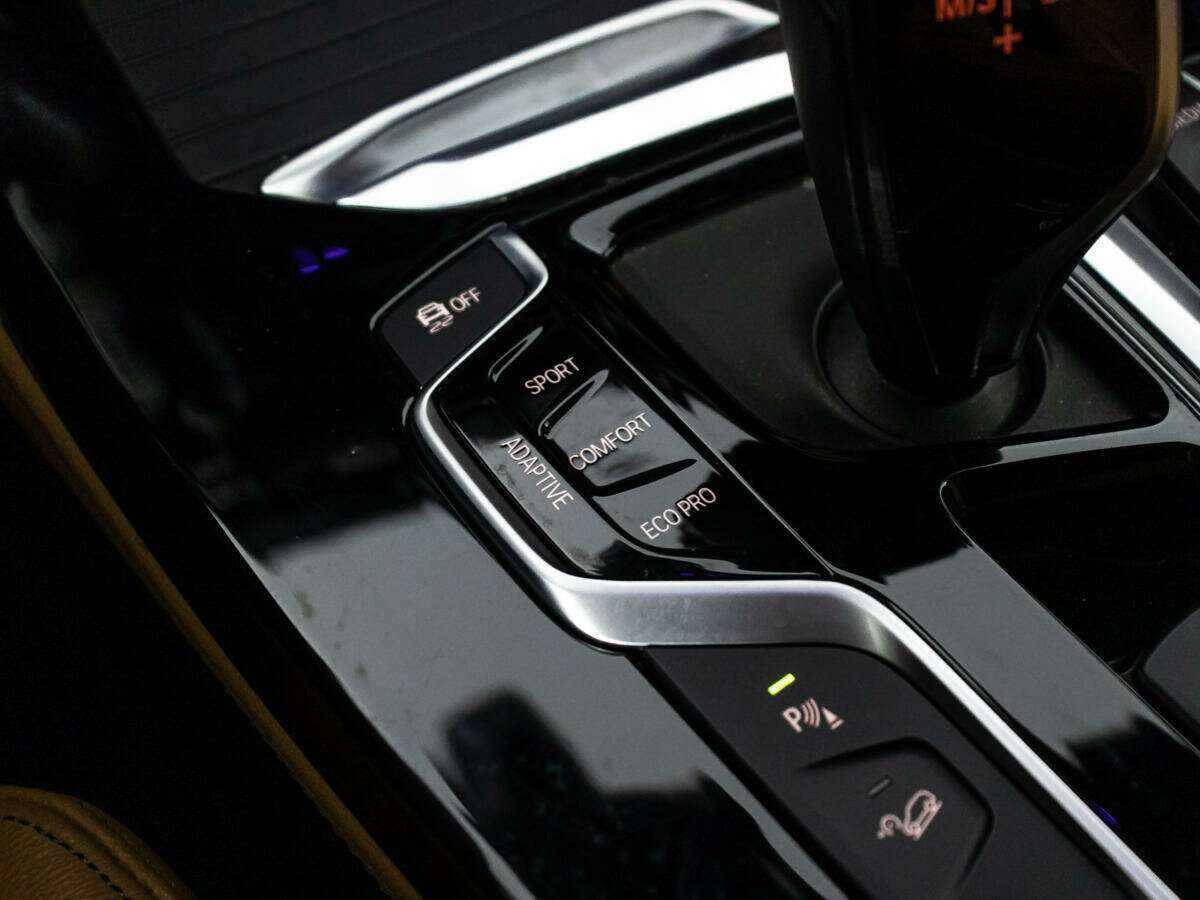 Купить BMW X4 с пробегом. Фото: #21