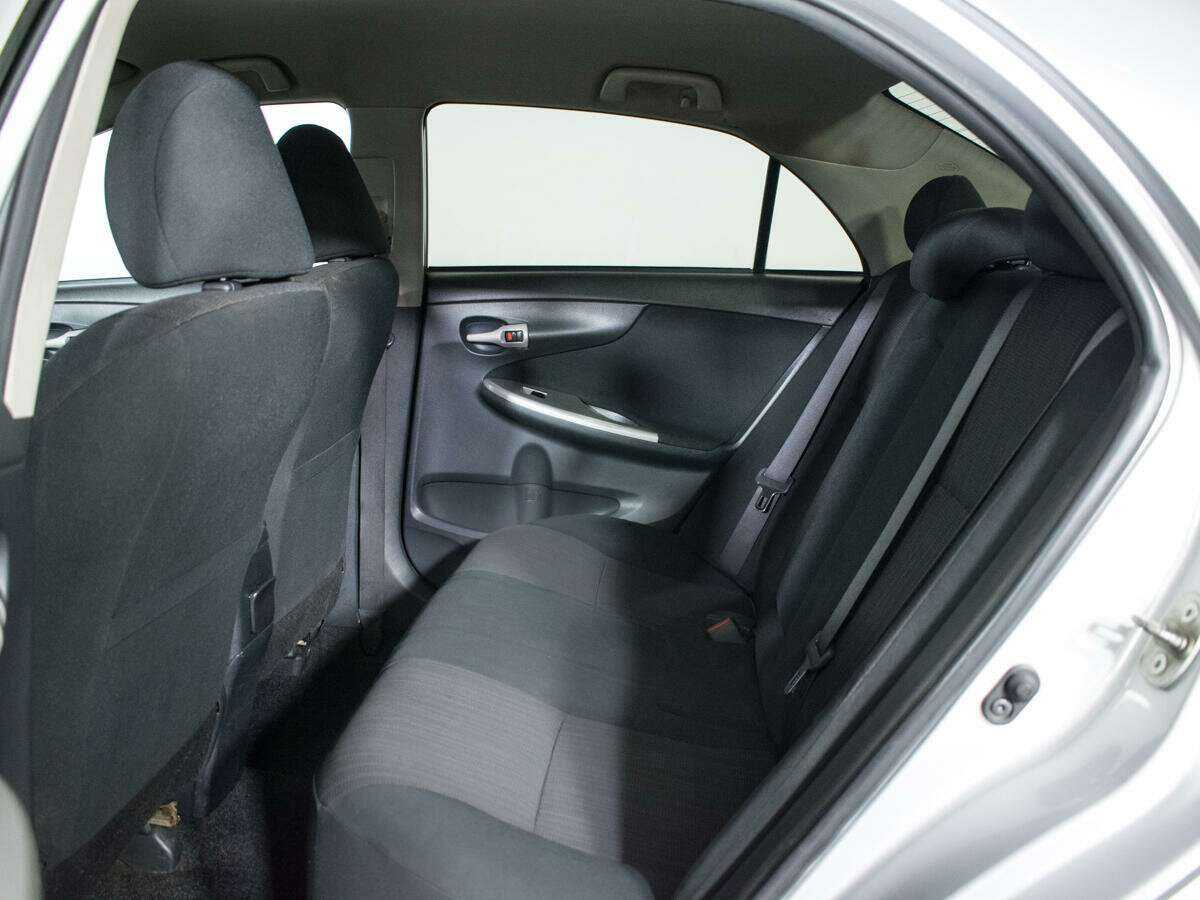 Купить Toyota Corolla с пробегом. Фото: #9