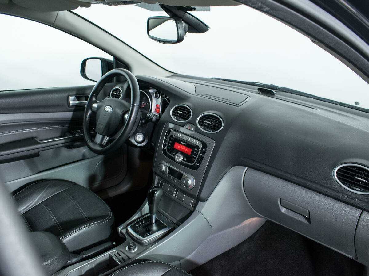Купить Ford Focus с пробегом. Фото: #8