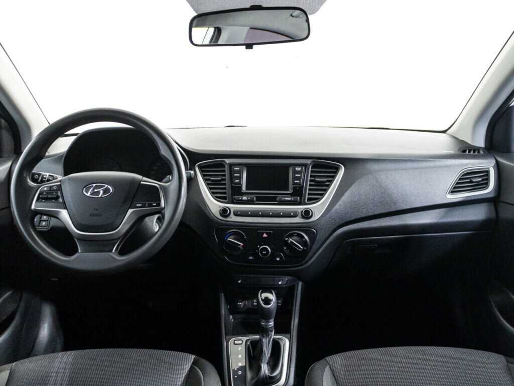Купить Hyundai Solaris с пробегом. Фото: #12
