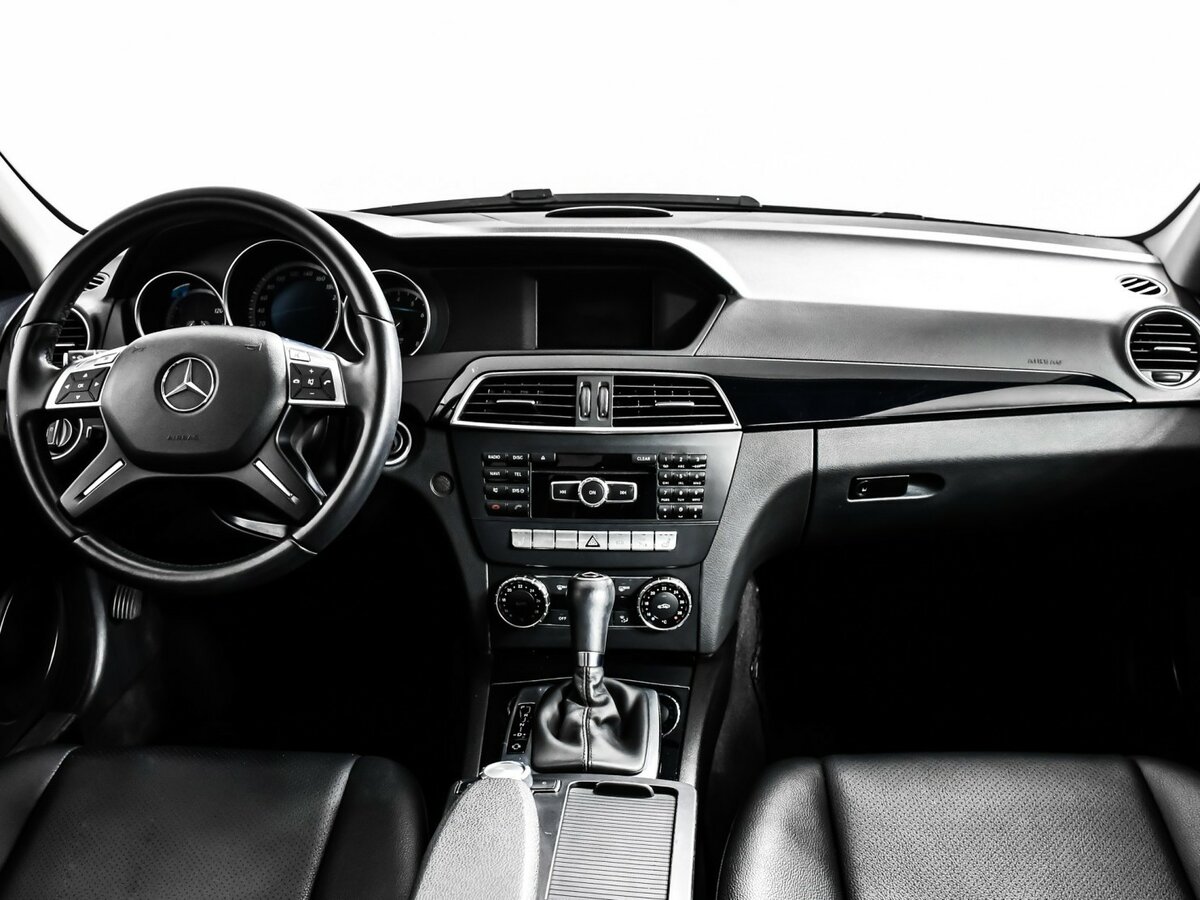 Купить Mercedes-Benz C-Класс с пробегом. Фото: #9