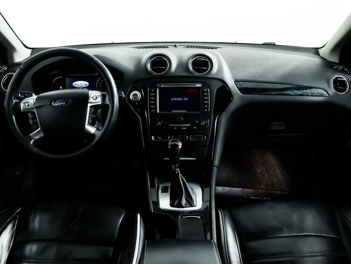 Купить Ford Mondeo с пробегом. Фото: #10