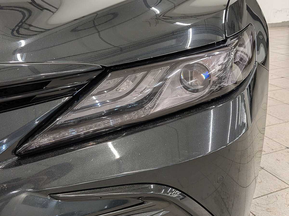 Купить Toyota Camry с пробегом. Фото: #10