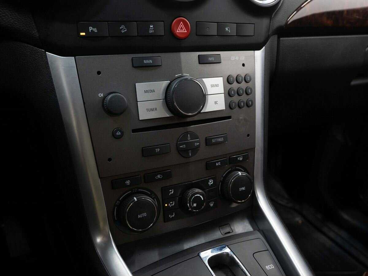 Купить Opel Antara с пробегом. Фото: #22