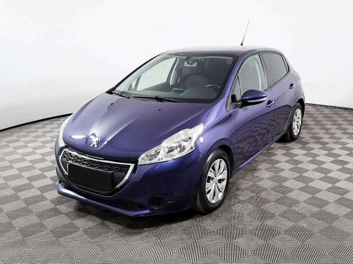 Купить Peugeot 208 с пробегом. Фото: #0