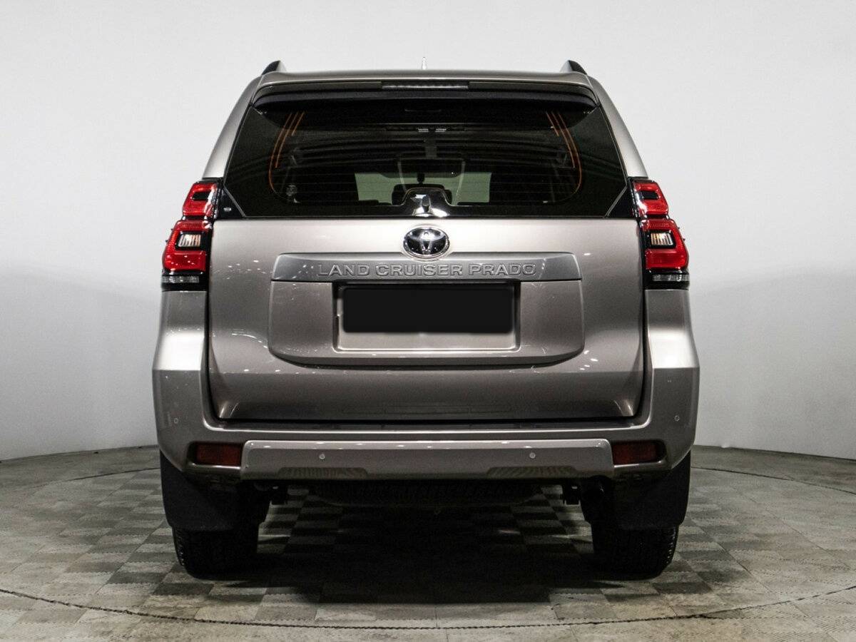 Купить Toyota Land Cruiser Prado с пробегом. Фото: #5