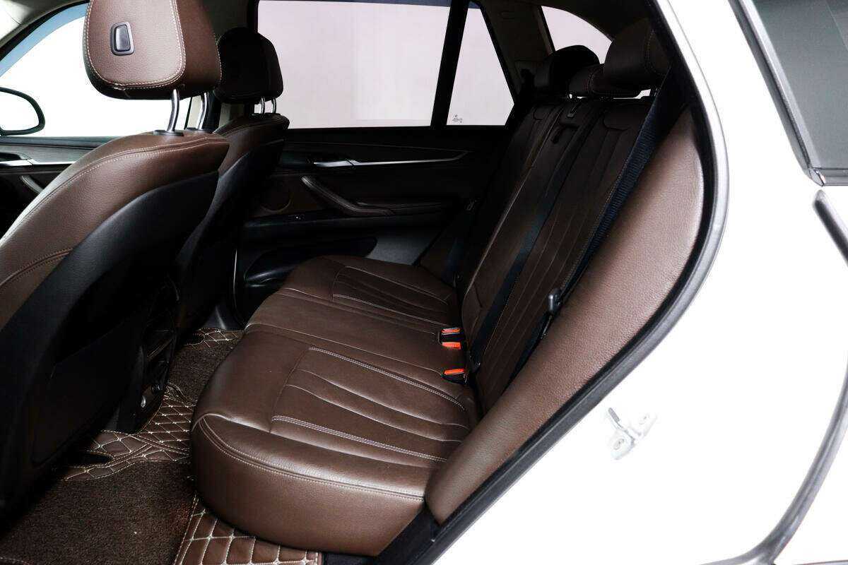 Купить BMW X5 с пробегом. Фото: #11