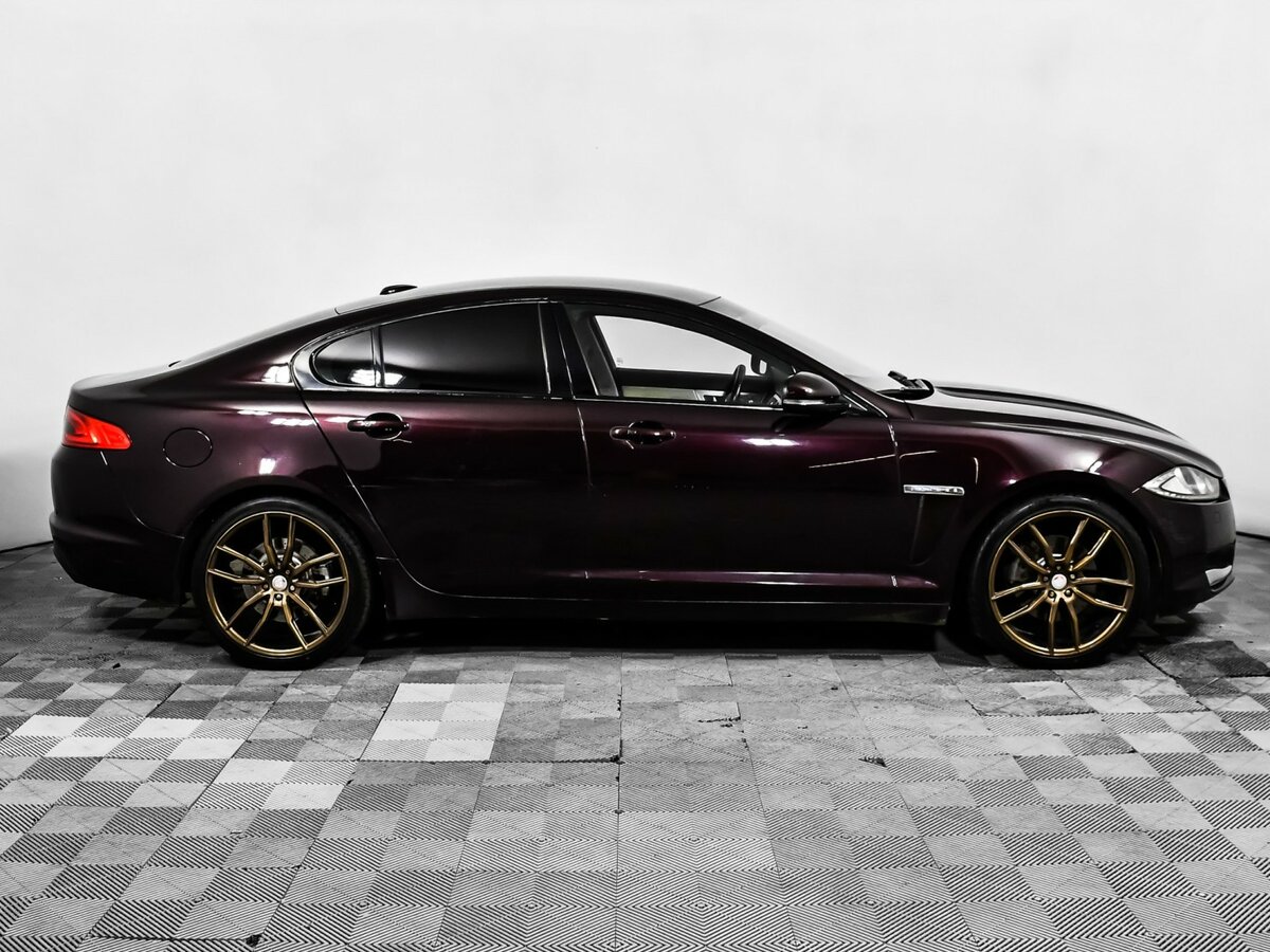 Купить Jaguar XF с пробегом. Фото: #3