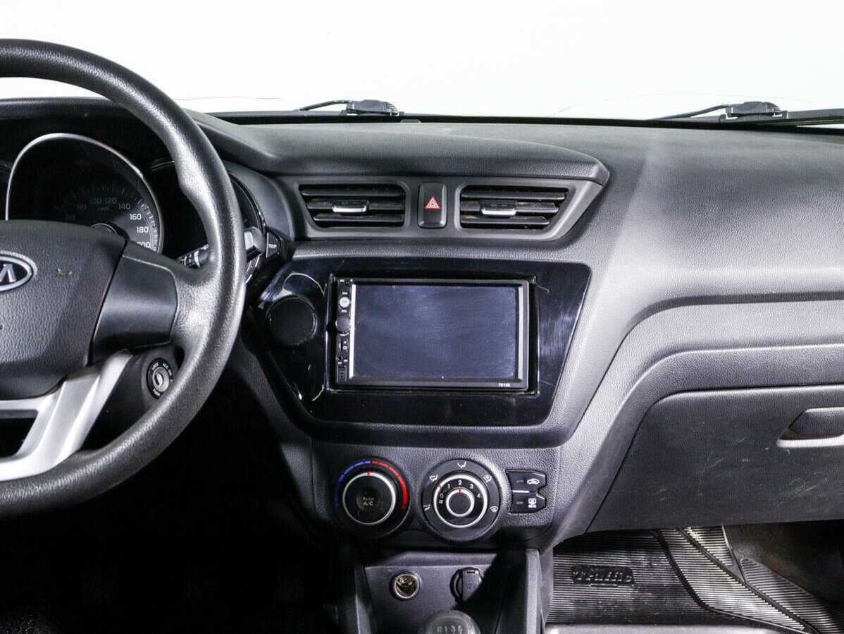 Купить Kia Rio с пробегом. Фото: #7