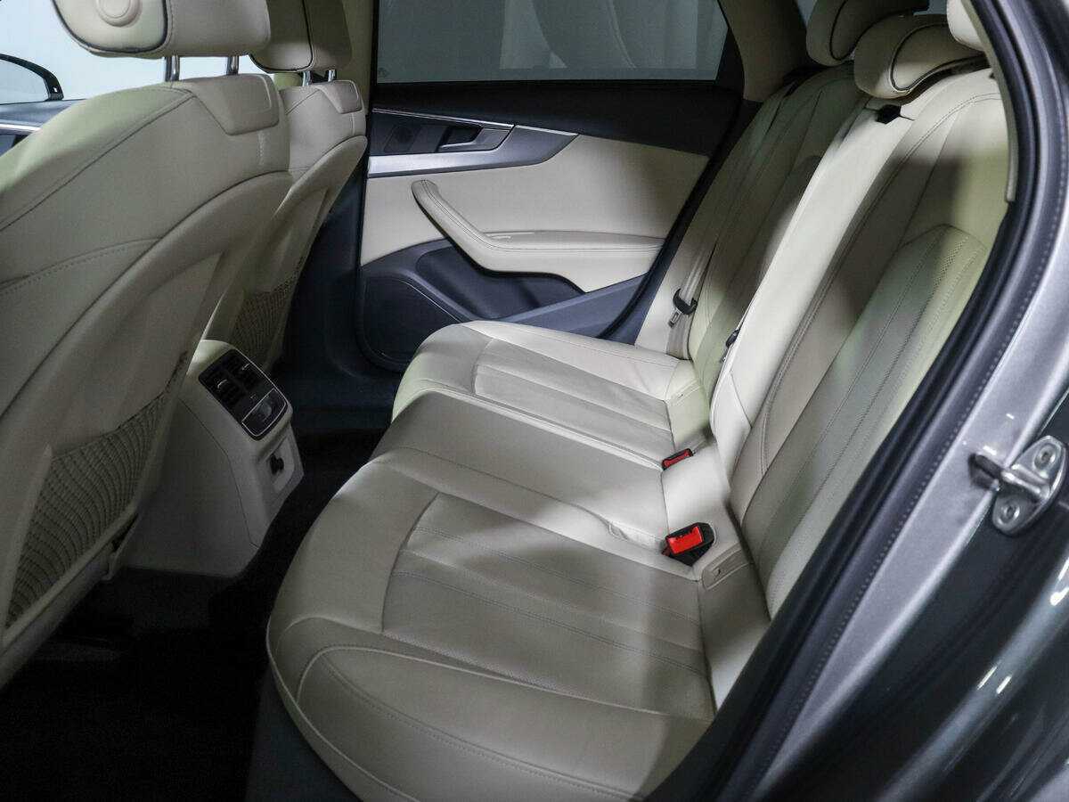 Купить Audi A4 с пробегом. Фото: #7