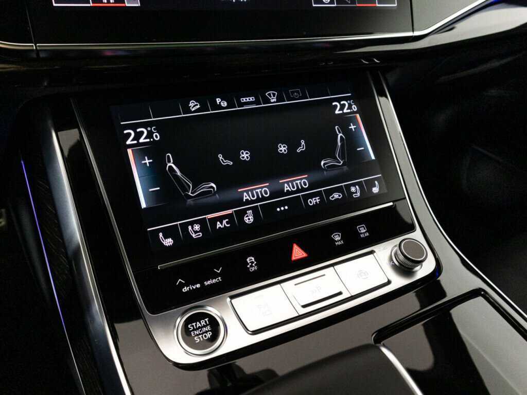 Купить Audi Q8 с пробегом. Фото: #18