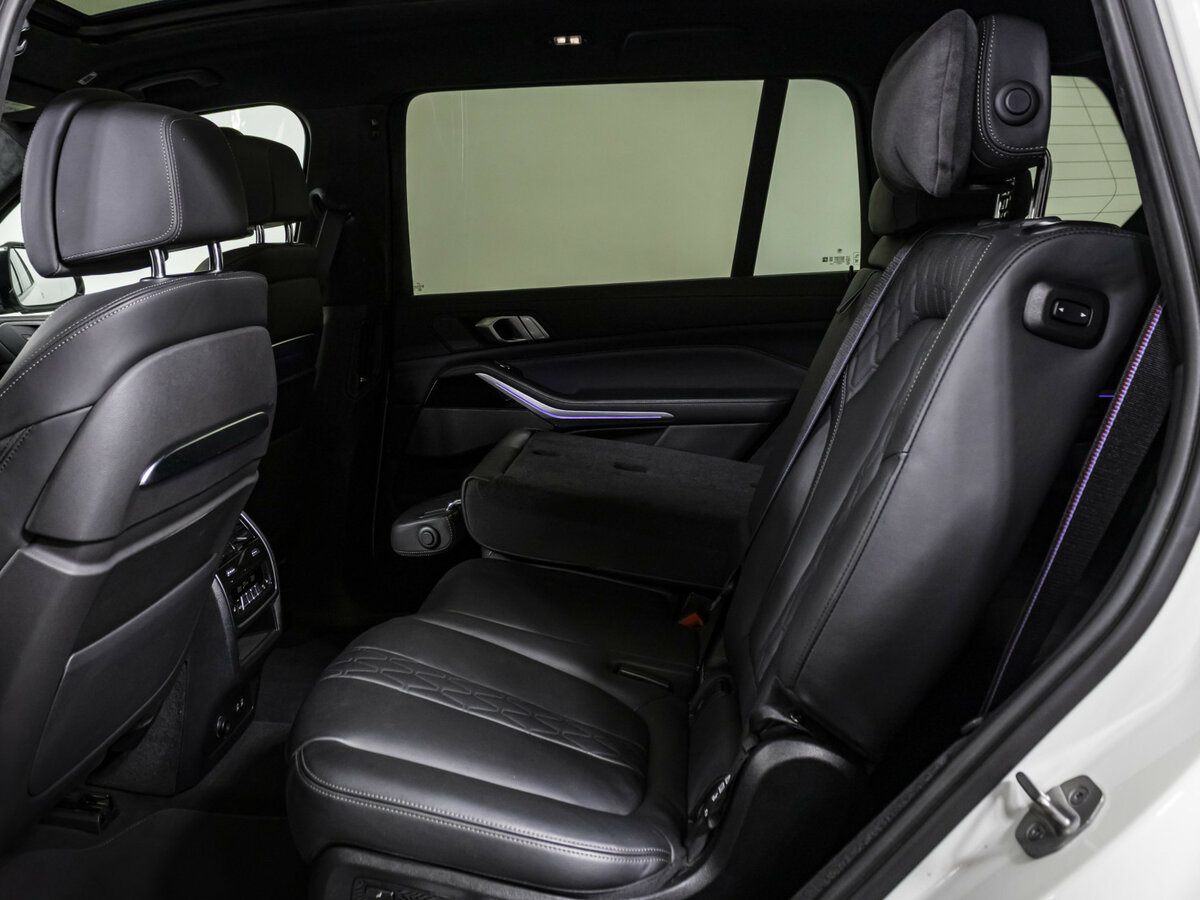 Купить BMW X7 с пробегом. Фото: #12