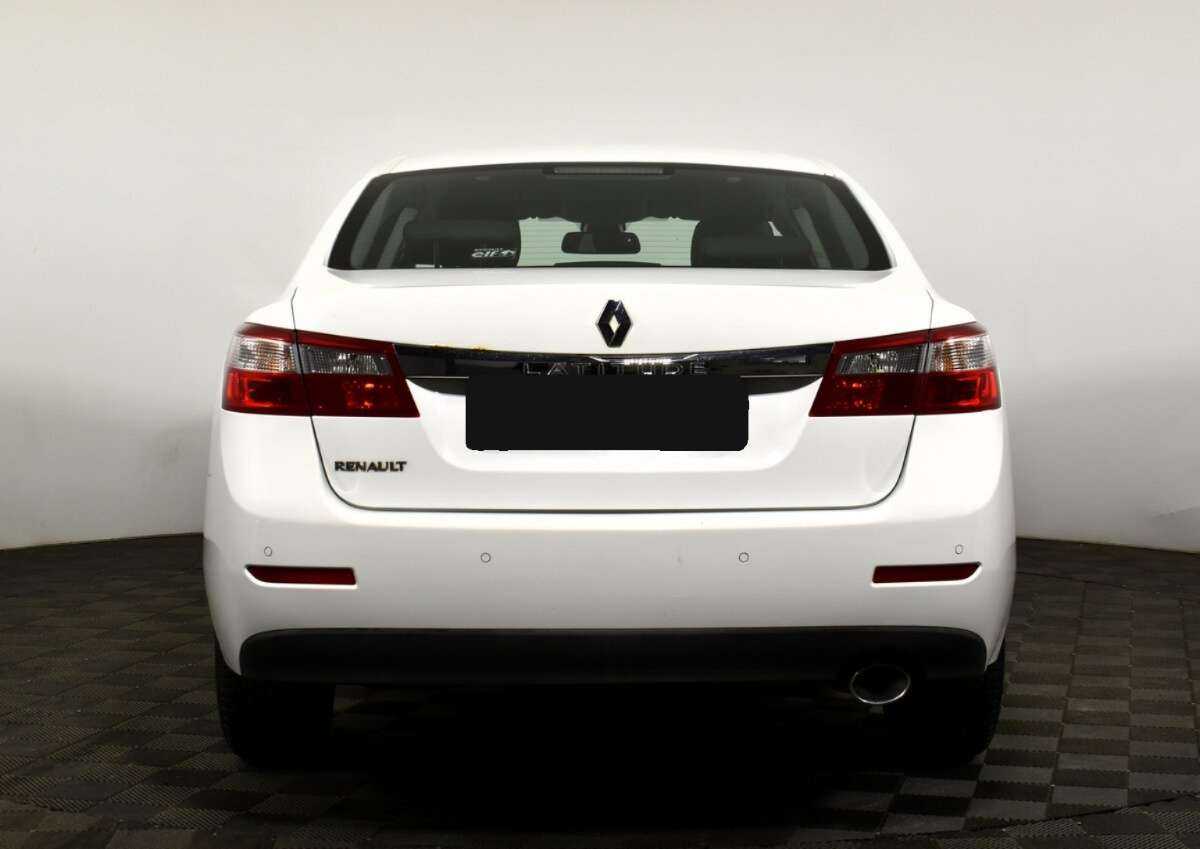 Купить Renault Latitude с пробегом. Фото: #4