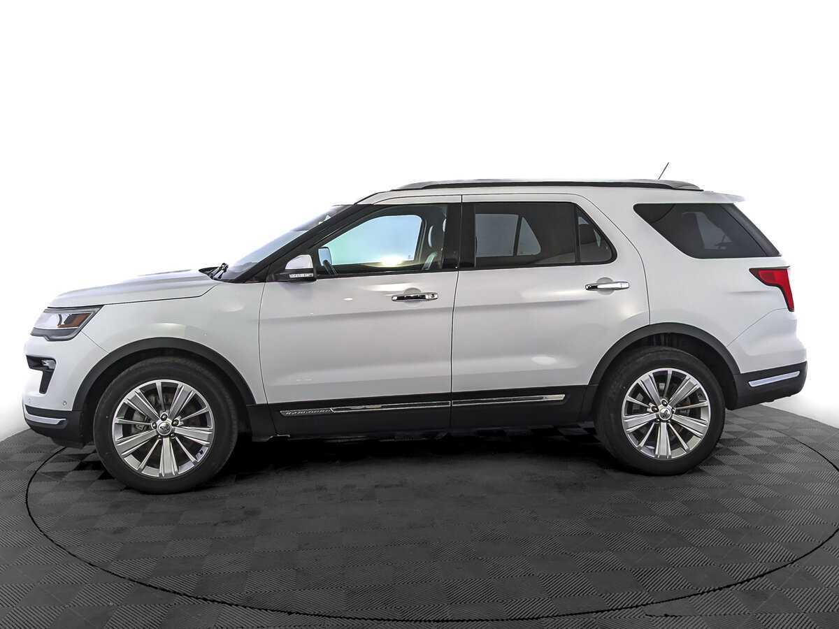 Купить Ford Explorer с пробегом. Фото: #7