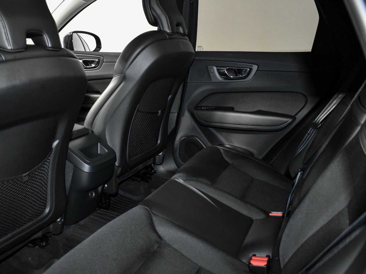 Купить Volvo XC60 с пробегом. Фото: #13