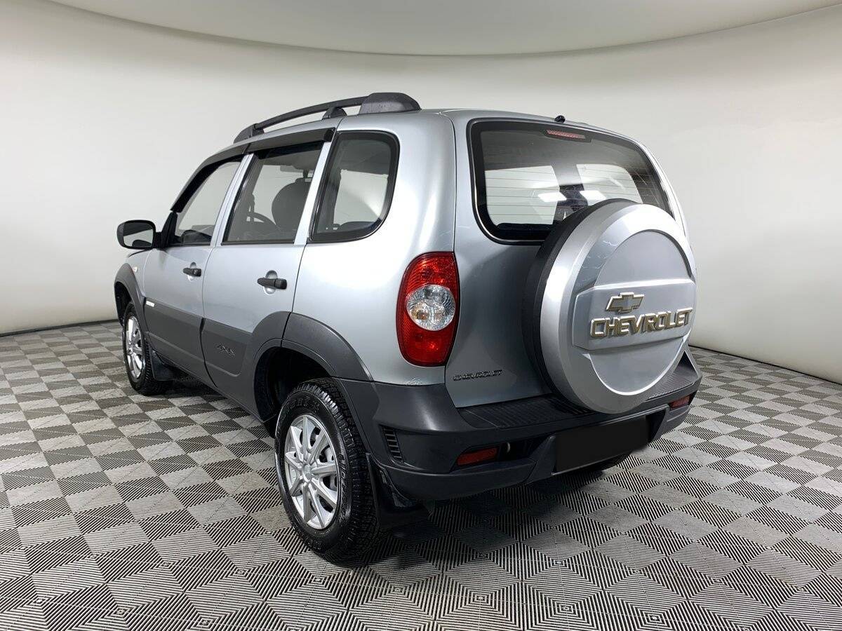 Купить Chevrolet Niva с пробегом. Фото: #6