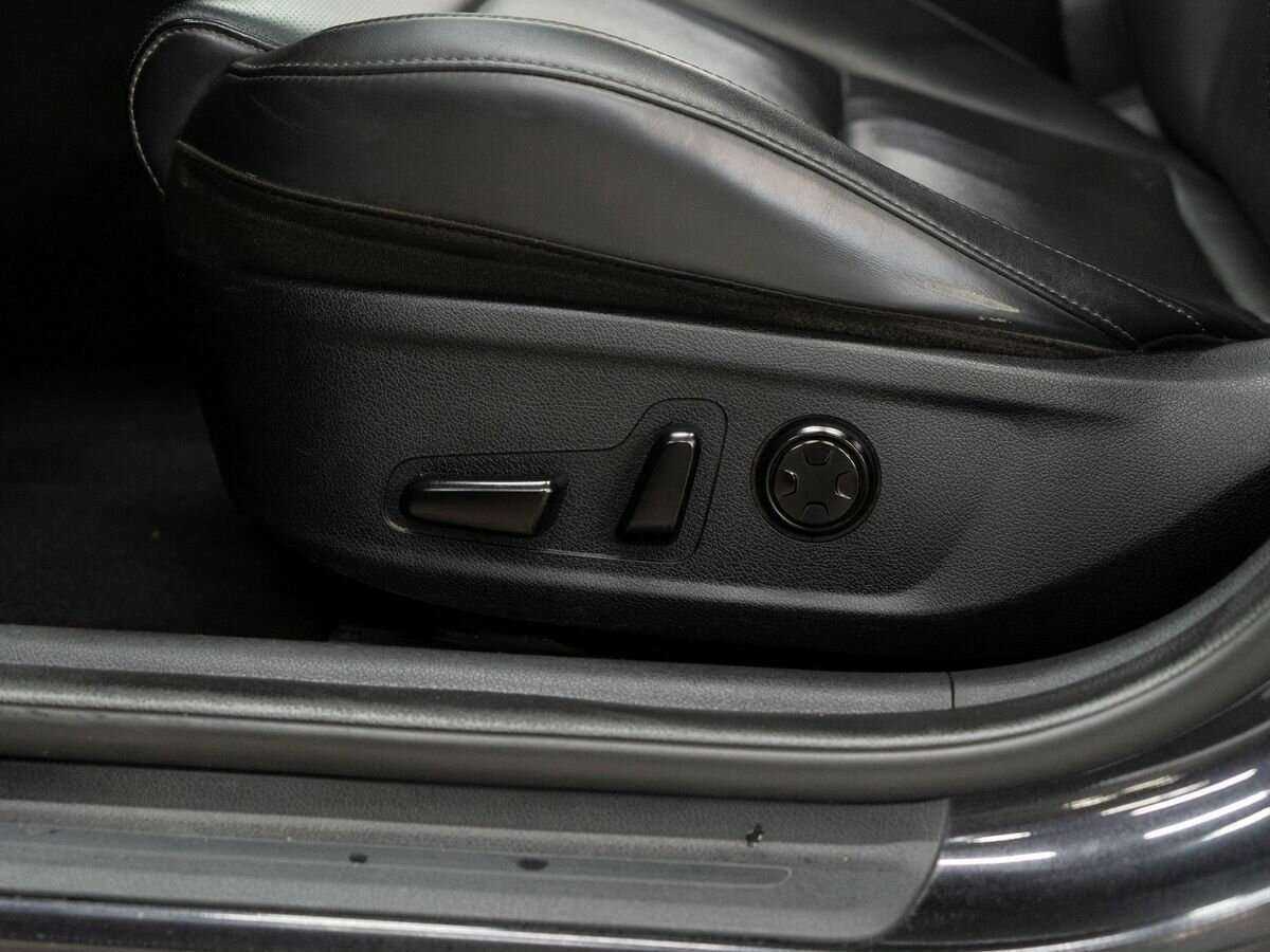 Купить Kia Stinger с пробегом. Фото: #14