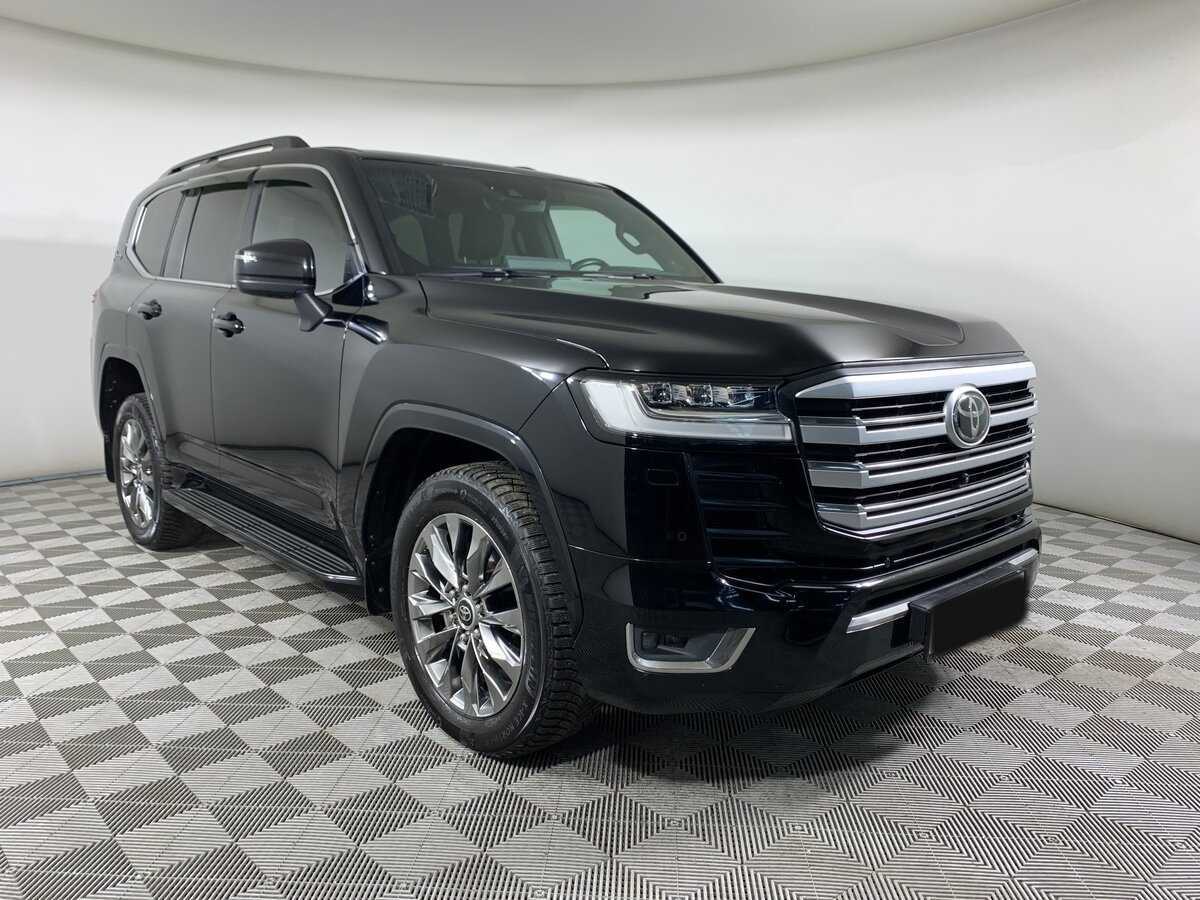 Купить Toyota Land Cruiser с пробегом. Фото: #2