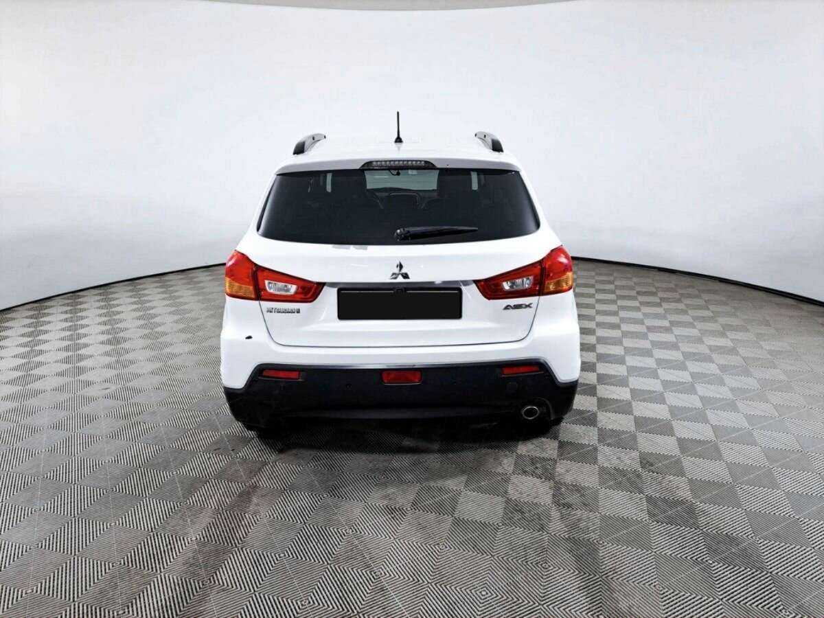 Купить Mitsubishi ASX с пробегом. Фото: #5
