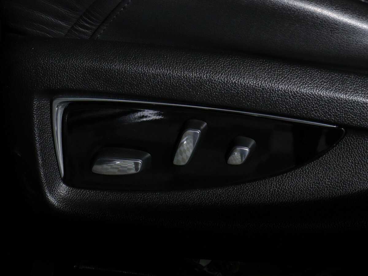 Купить Cadillac Escalade с пробегом. Фото: #15