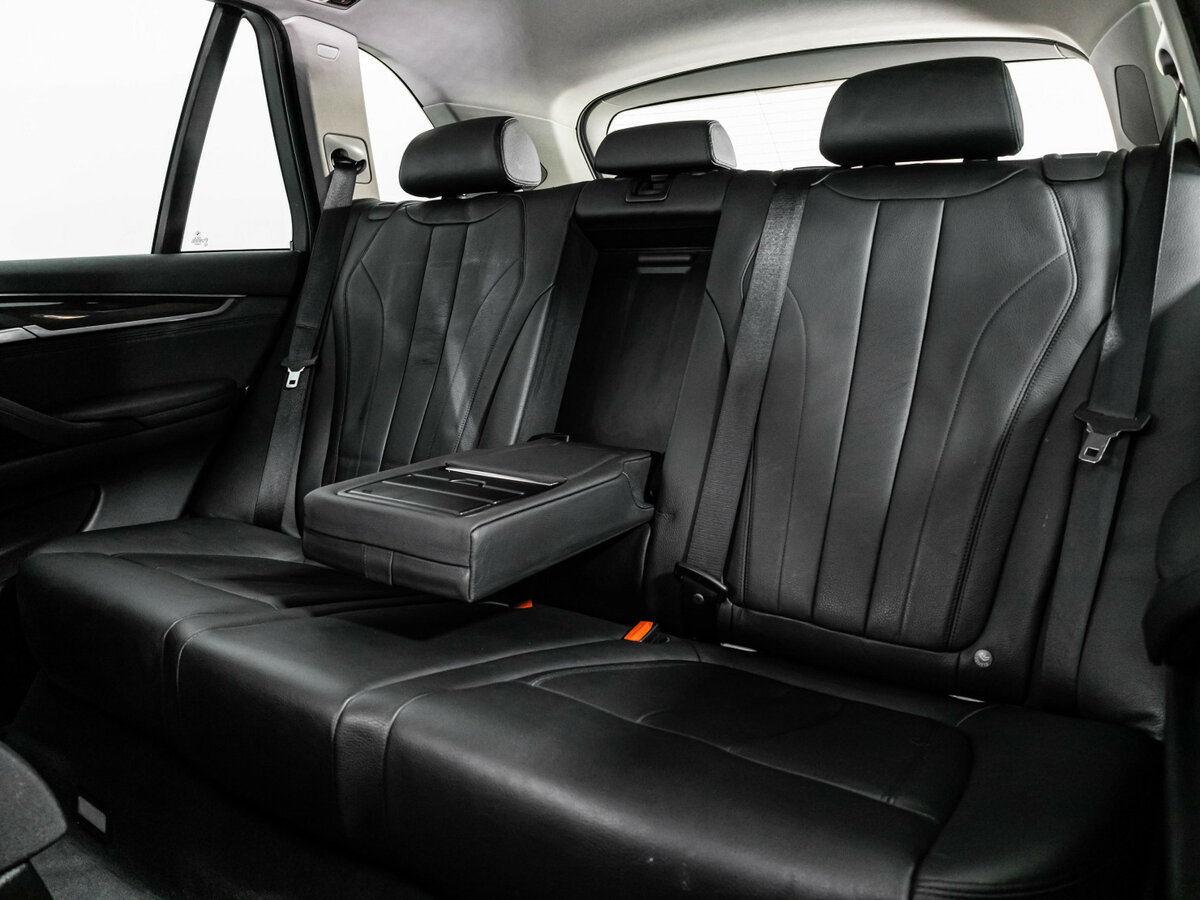 Купить BMW X5 с пробегом. Фото: #26