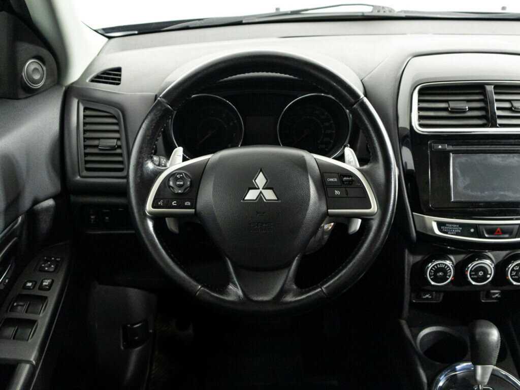 Купить Mitsubishi ASX с пробегом. Фото: #17