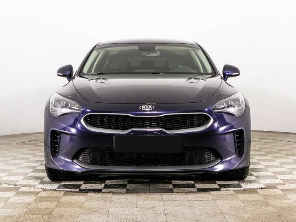 Купить Kia Stinger с пробегом. Фото: #1