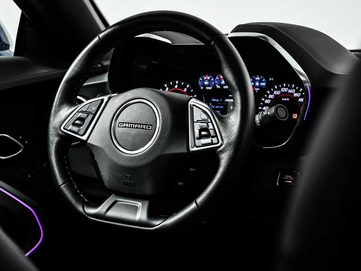 Купить Chevrolet Camaro с пробегом. Фото: #22