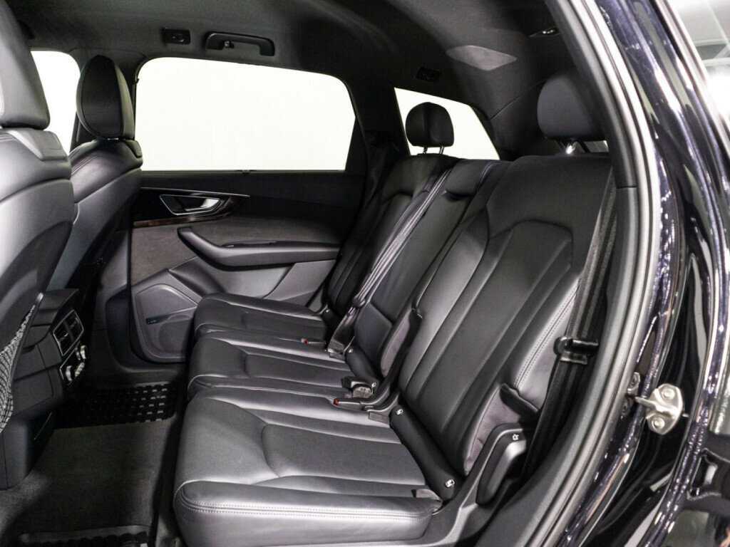Купить Audi Q7 с пробегом. Фото: #9