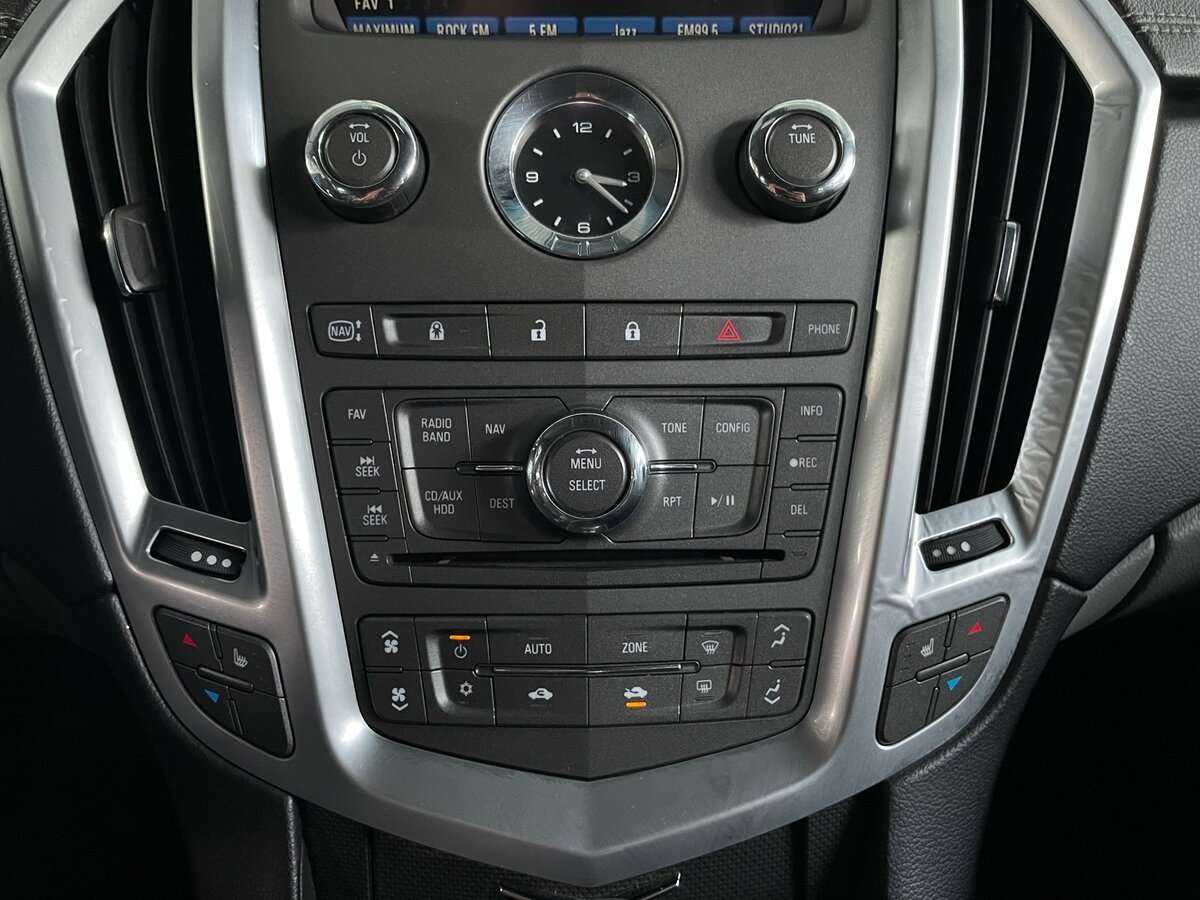 Купить Cadillac SRX с пробегом. Фото: #15