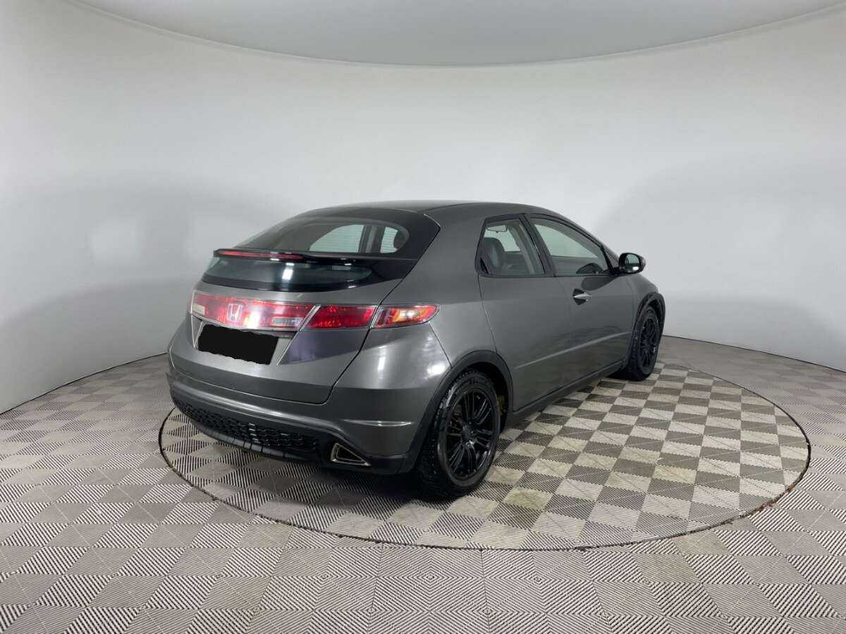 Купить Honda Civic с пробегом. Фото: #4