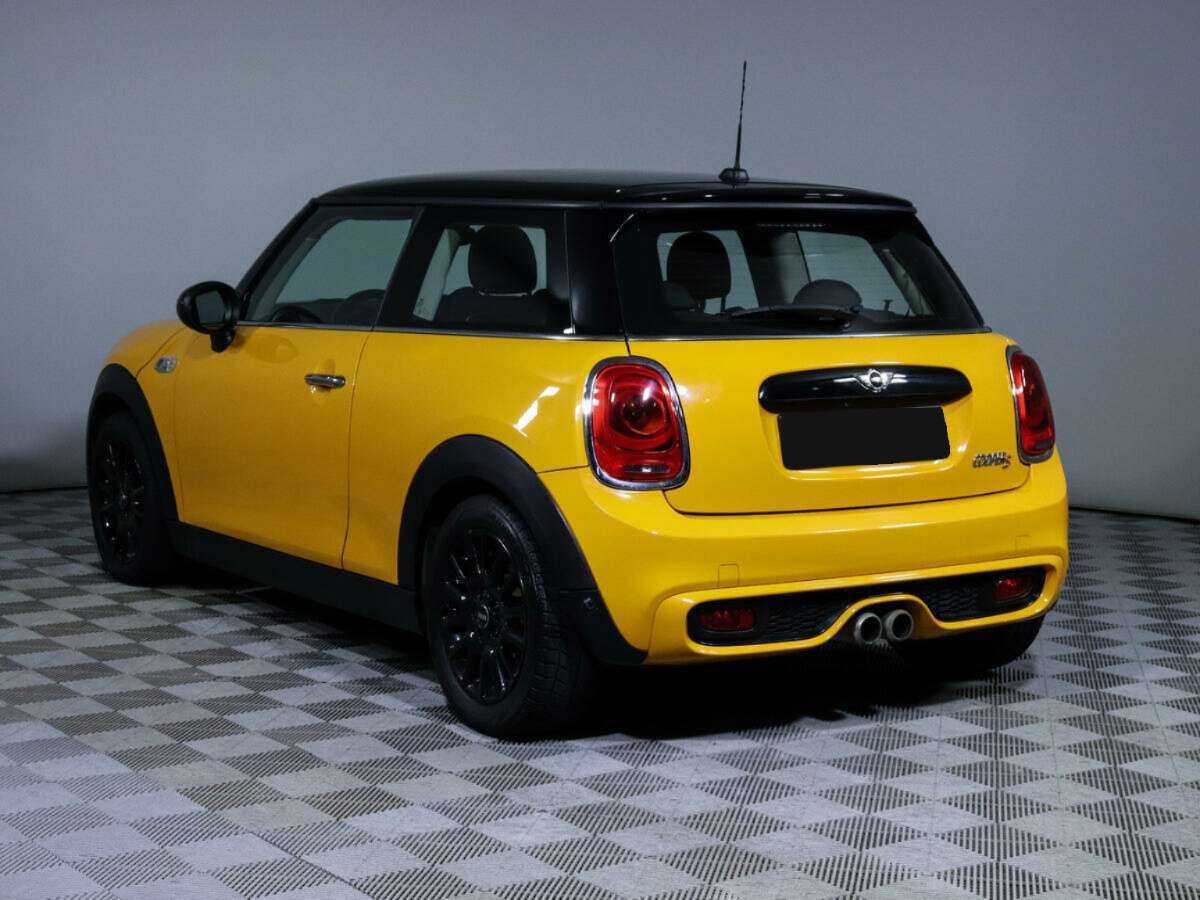 Купить Mini Hatch с пробегом. Фото: #6