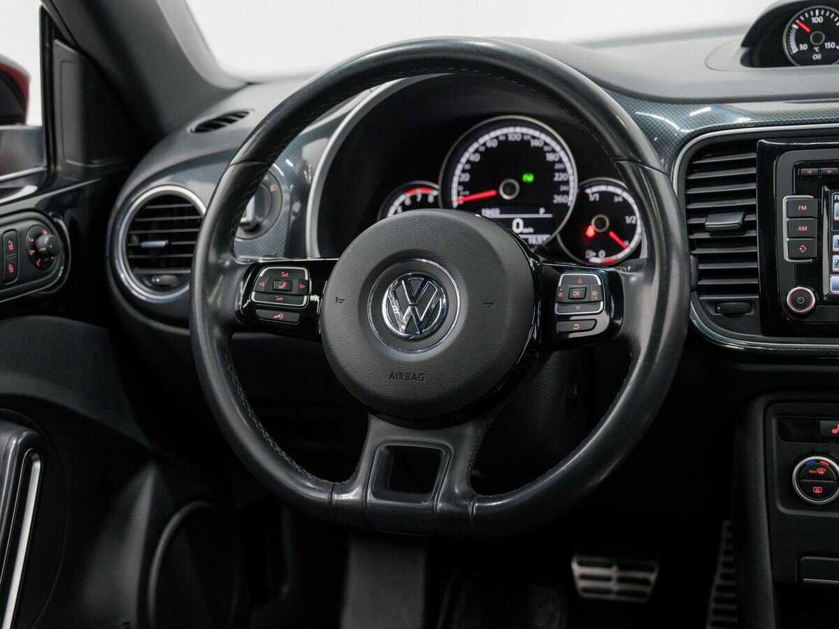 Купить Volkswagen Beetle с пробегом. Фото: #10