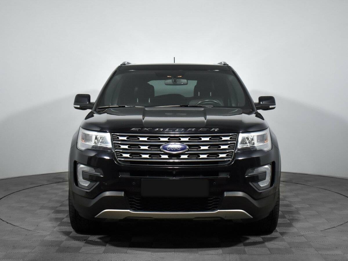 Купить Ford Explorer с пробегом. Фото: #1