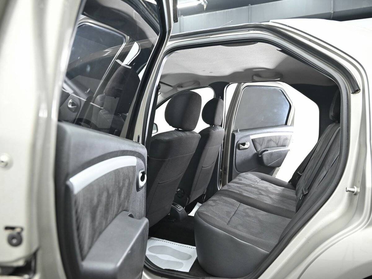 Купить Renault Logan с пробегом. Фото: #12