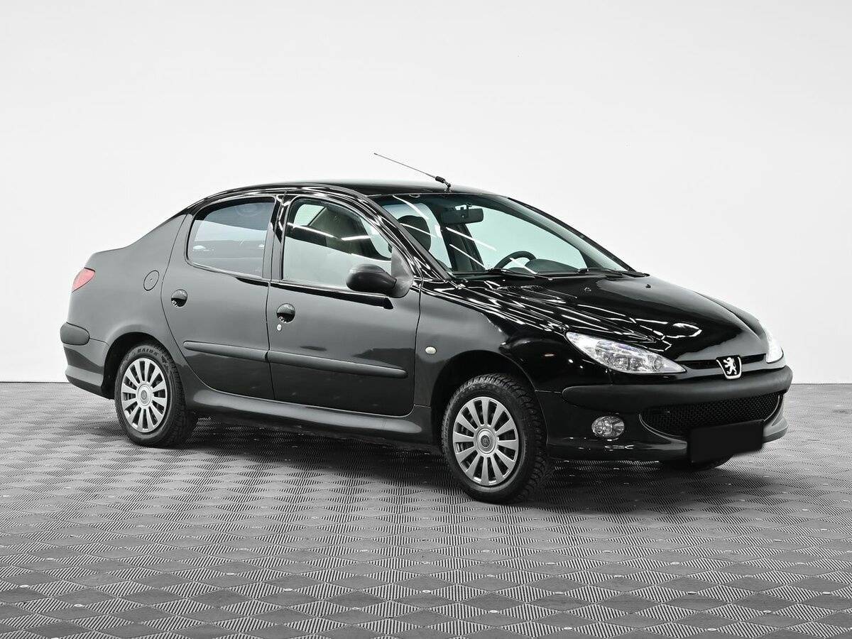 Купить Peugeot 206 с пробегом. Фото: #1