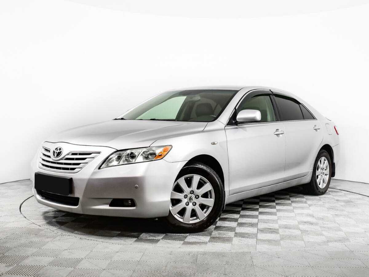 Купить Toyota Camry с пробегом. Посмотреть фото